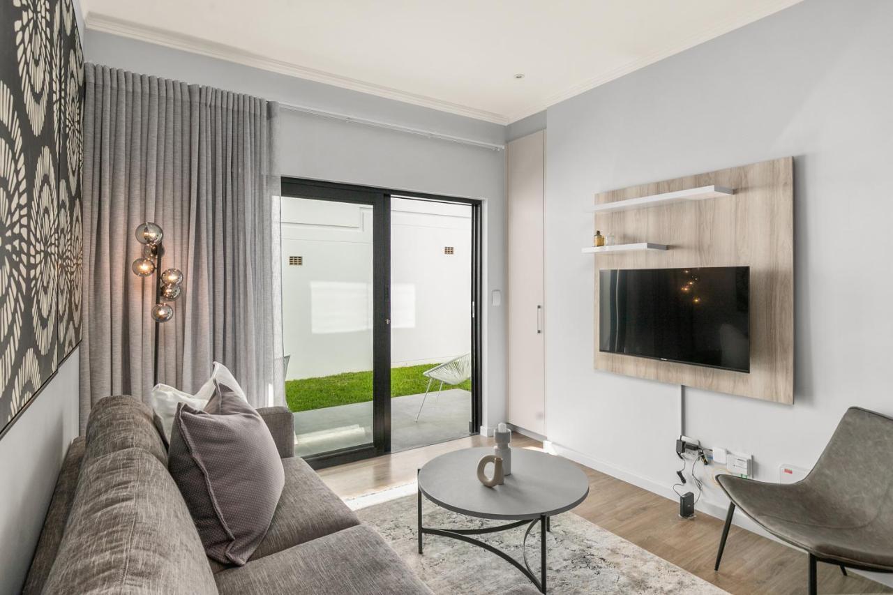 The Monroe Luxury Apartments Йоганнесбурґ Екстер'єр фото