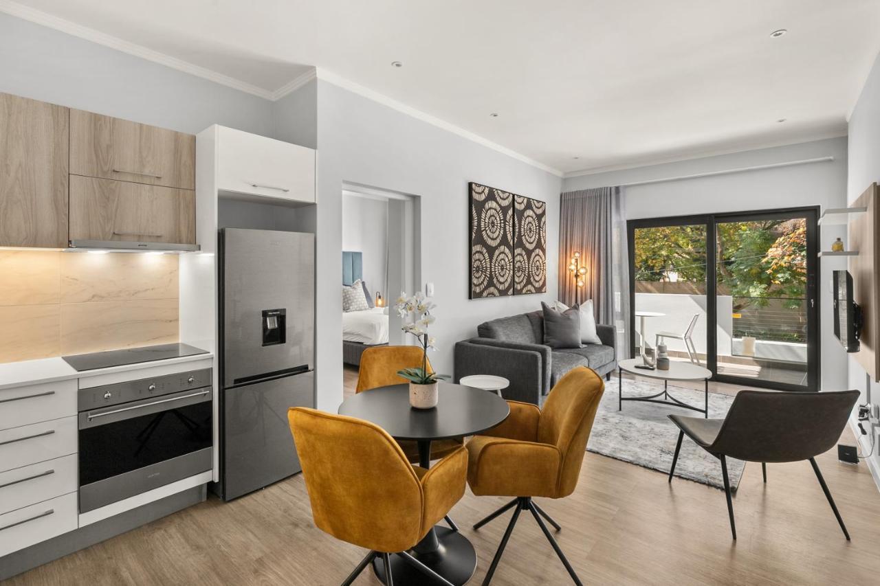 The Monroe Luxury Apartments Йоганнесбурґ Екстер'єр фото