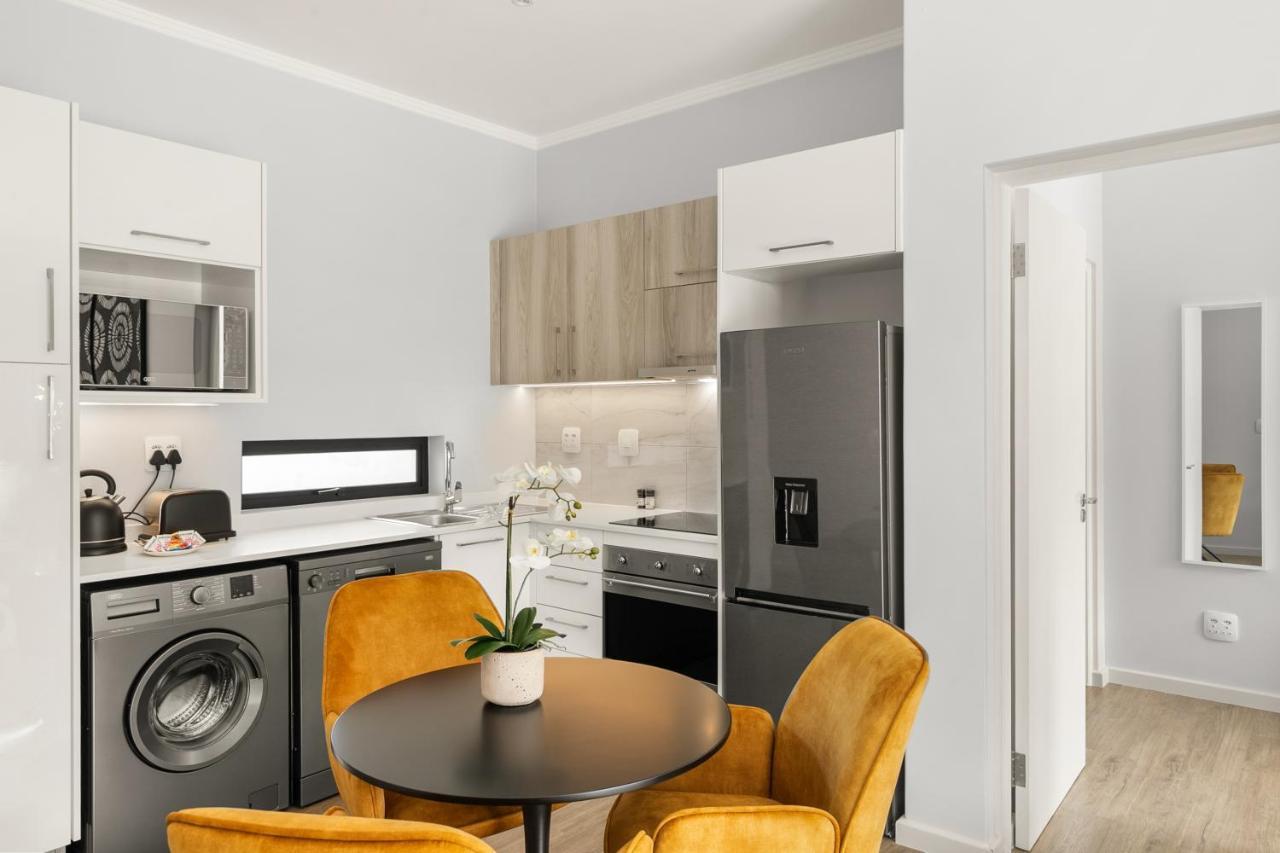 The Monroe Luxury Apartments Йоганнесбурґ Екстер'єр фото