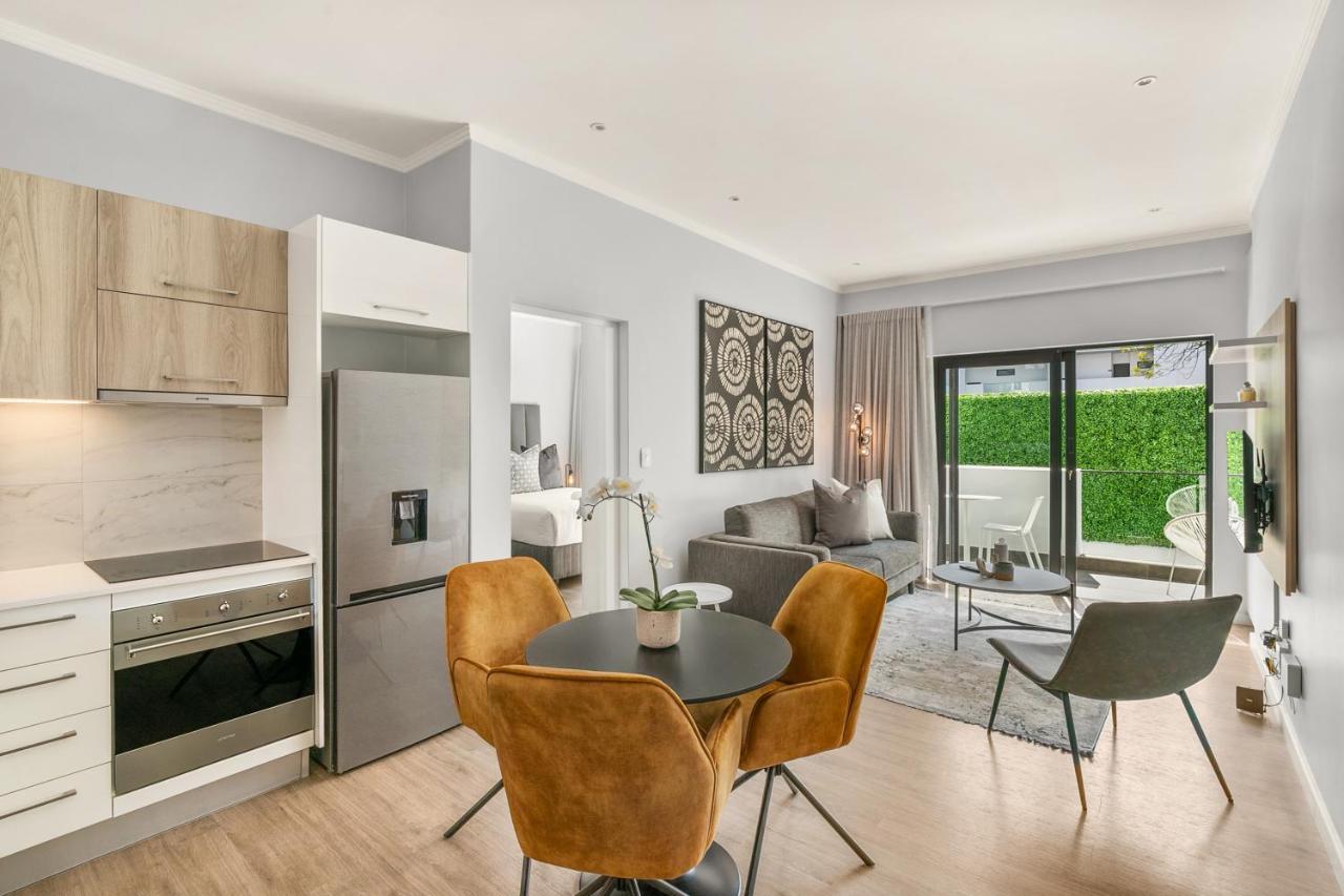 The Monroe Luxury Apartments Йоганнесбурґ Екстер'єр фото