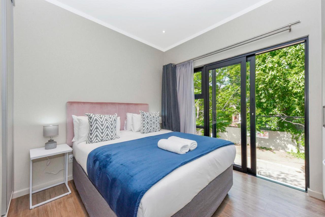 The Monroe Luxury Apartments Йоганнесбурґ Екстер'єр фото